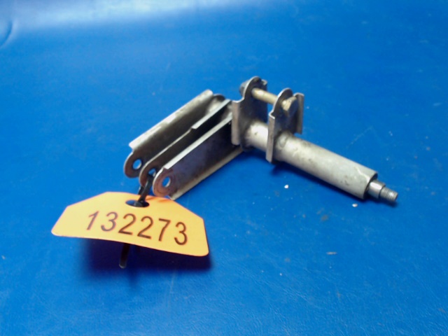0862100-12 Cessna - Bellcrank - Inboard Flap Outboard Side